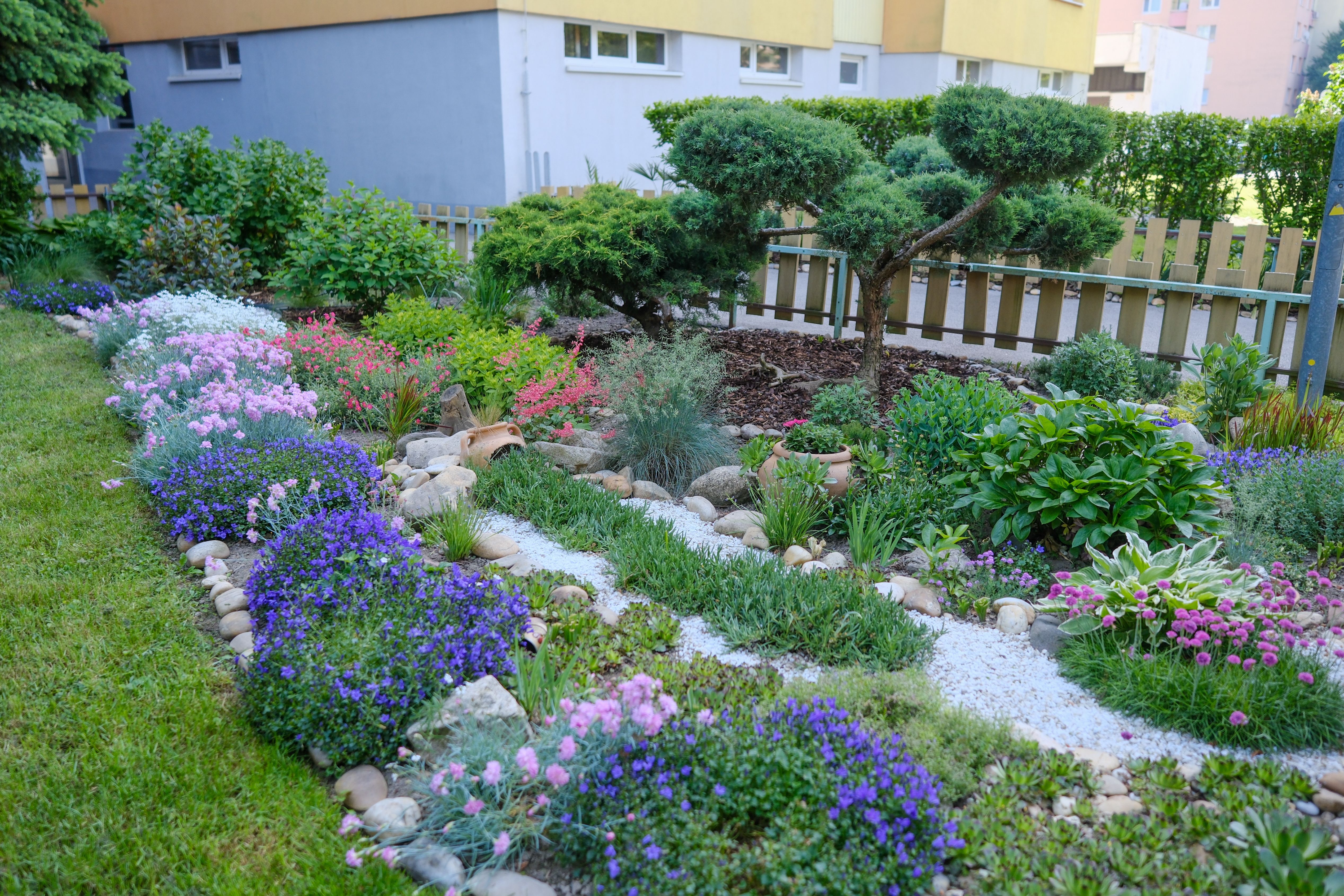 Mesto Bratislava spúšťa 2. ročník súťaže Bez burinky 